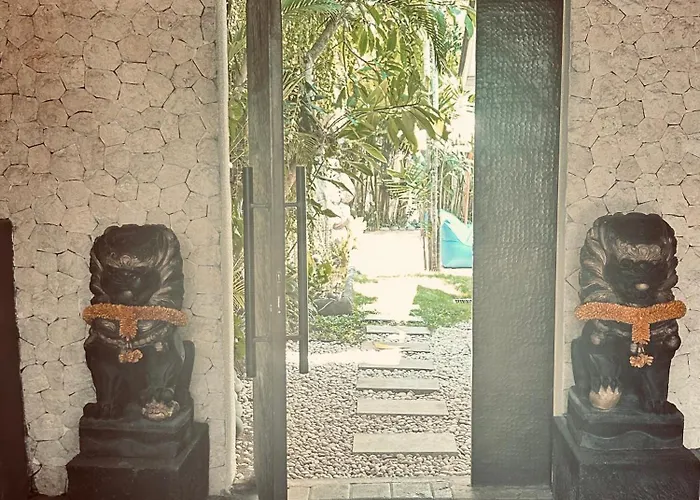 Malya 5 Bedrooms Seminyak