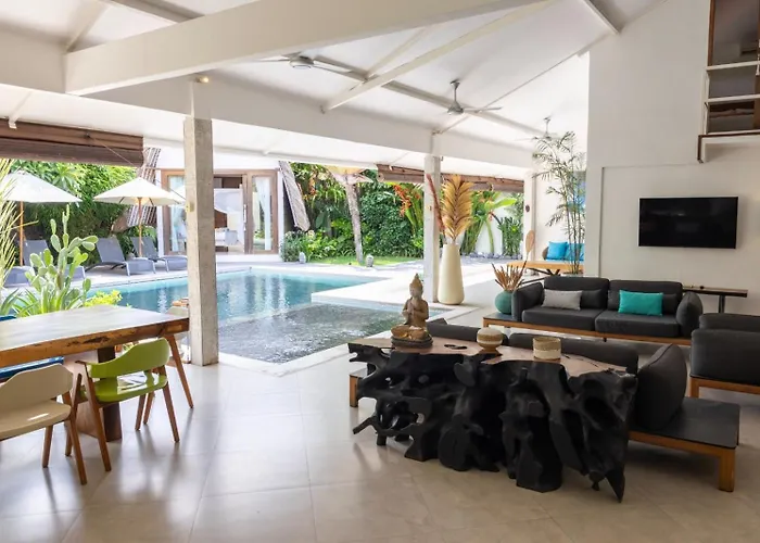 Malya 5 Bedrooms Villa